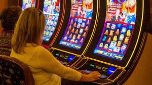 Meja blackjack langsung dengan dealer berpengalaman dan siaran HD berkualitas tinggi Meja blackjack langsung ps toto dengan dealer profesional dan kamera HD